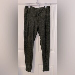 VICTORIA’S SECRET Heather Green Yoga Leggings Size S/P